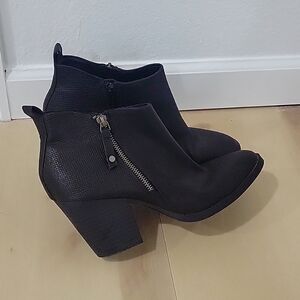Women's black booties
